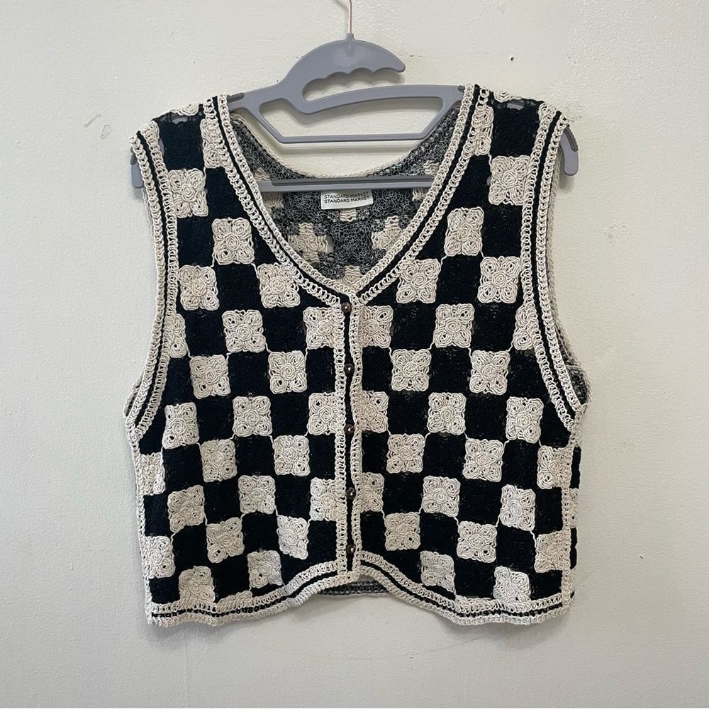 Standard Market | Floral Granny Square Crochet Vest | One Size